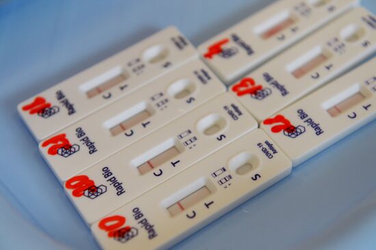 Экспресс-тестирование на Covid-19 в московской школе