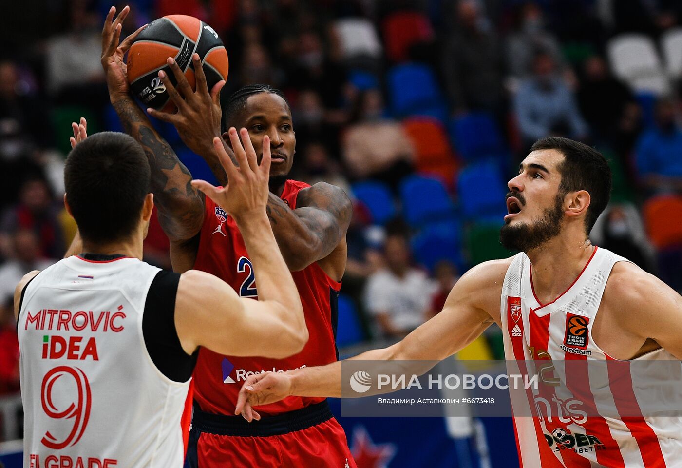Баскетбол. Евролига. Матч ЦСКА - "Црвена Звезда"