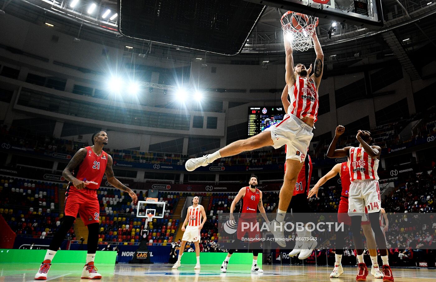 Баскетбол. Евролига. Матч ЦСКА - "Црвена Звезда"