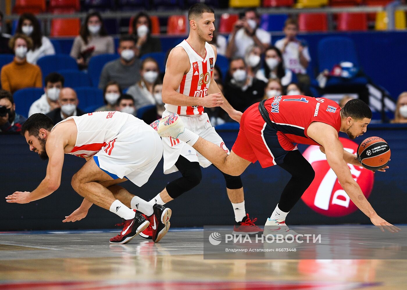 Баскетбол. Евролига. Матч ЦСКА - "Црвена Звезда"