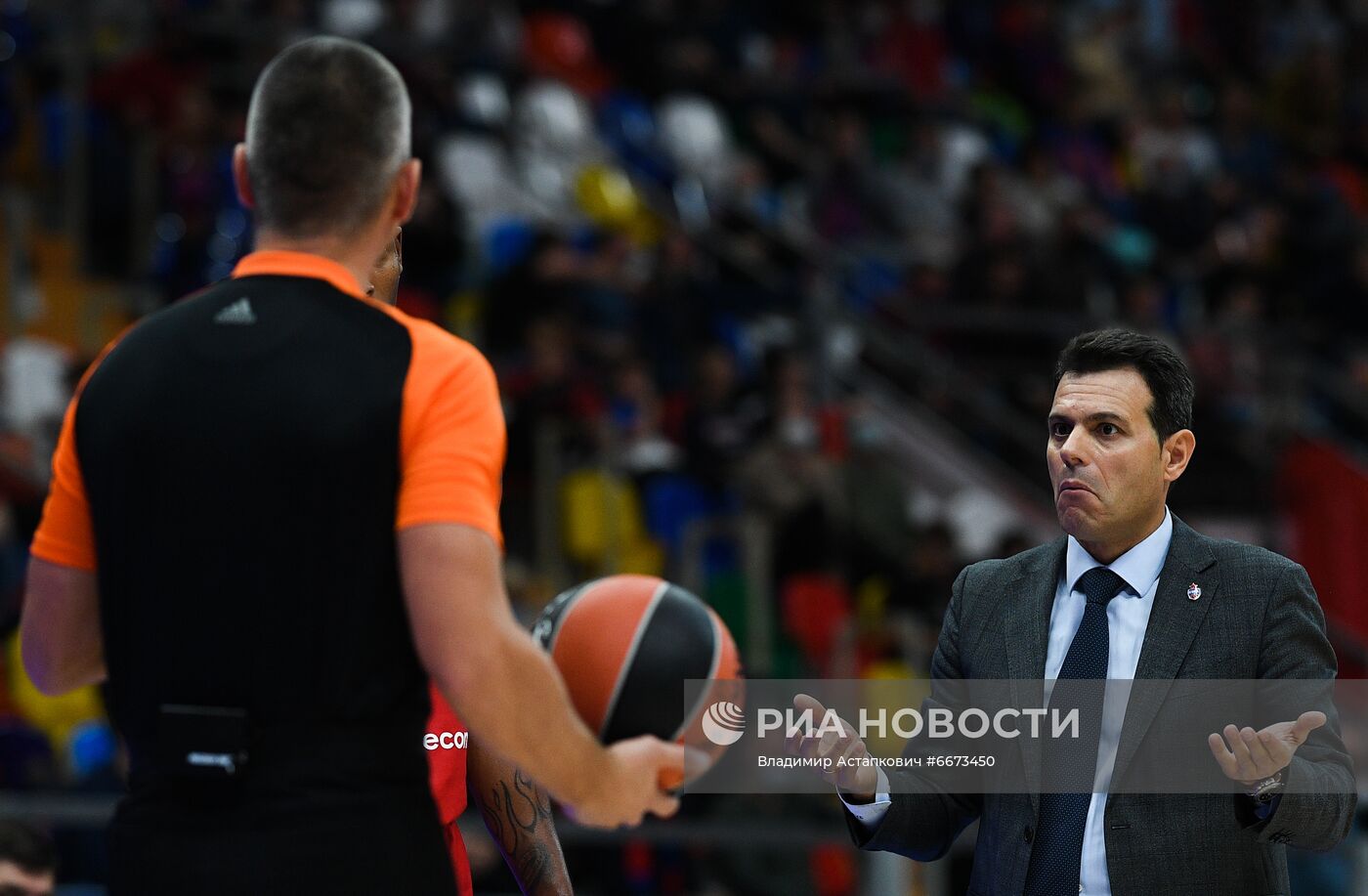 Баскетбол. Евролига. Матч ЦСКА - "Црвена Звезда"