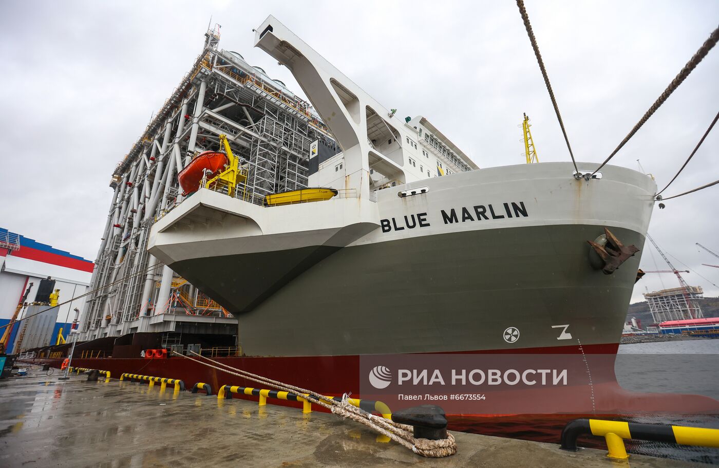 Строительство завода по производству линий сжижения природного газа в Мурманской области