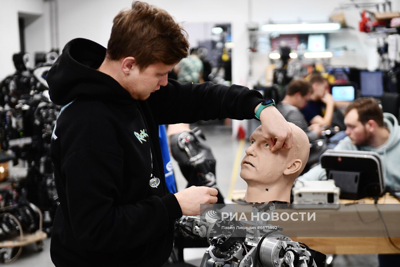 Изготовление роботов компанией "Промобот" в Перми