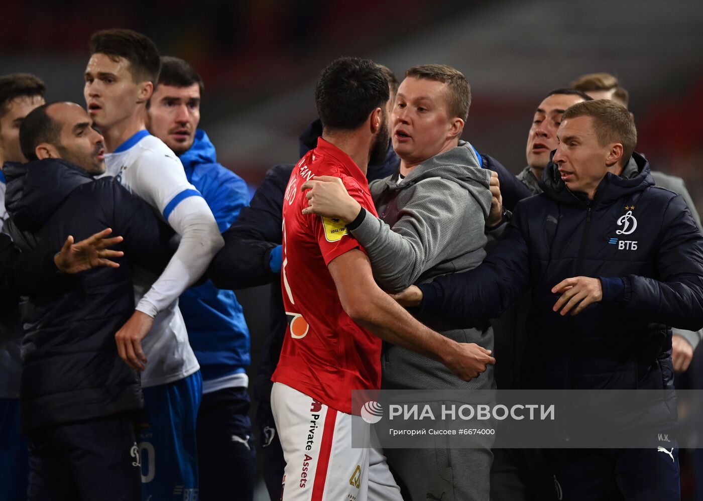 Футбол. РПЛ. Матч "Спартак" - "Динамо"