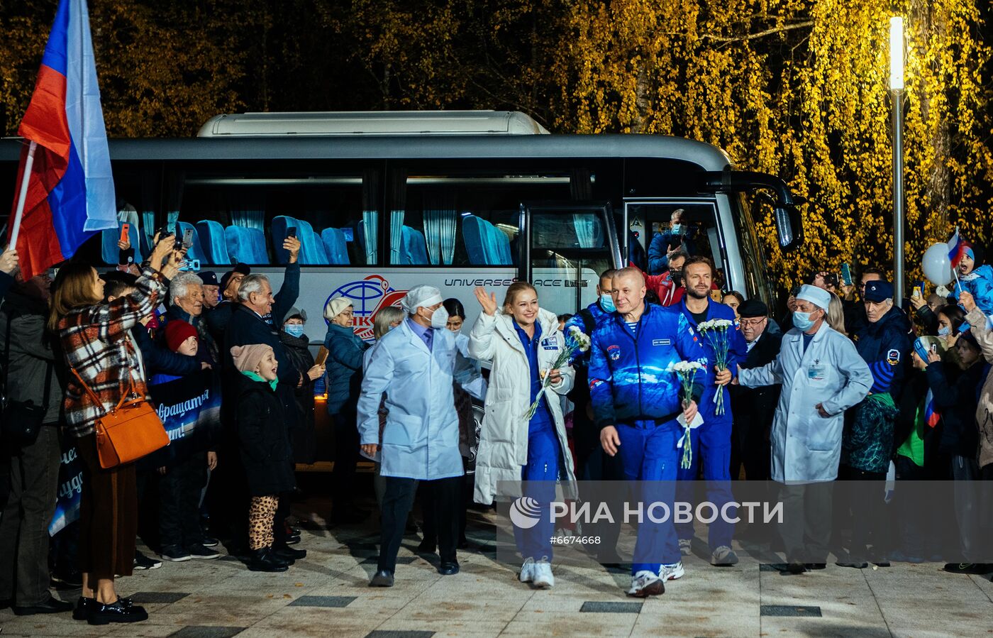 Прибытие экипажа корабля "Союз МС-18" в Звездный городок