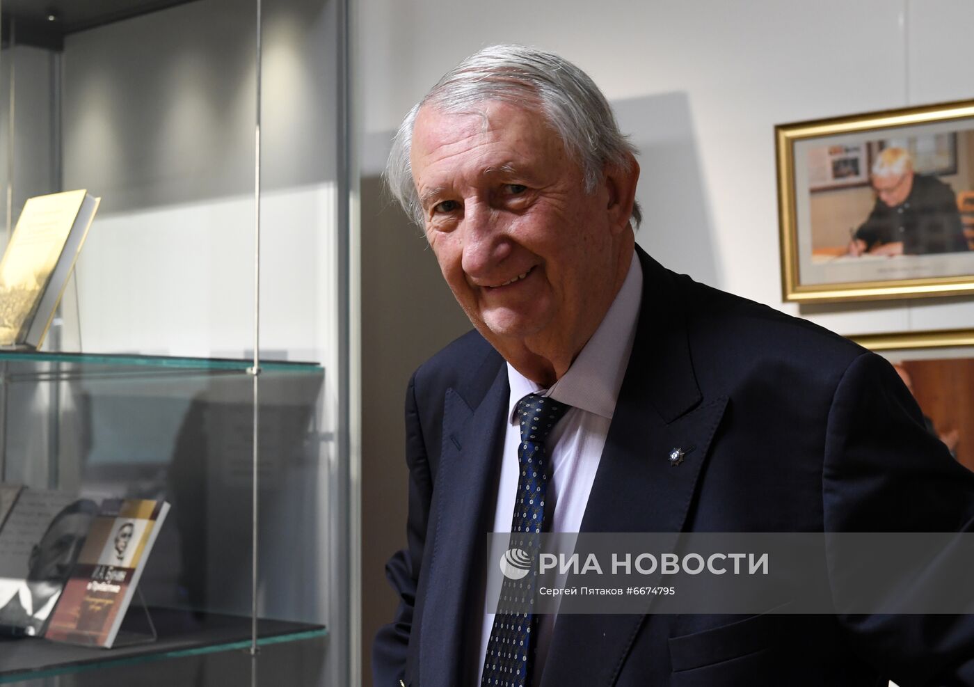 Глава МИД РФ С. Лавров посетил Дом русского зарубежья