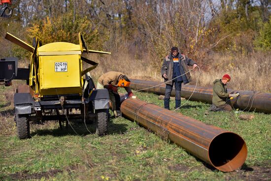 Строительство газопровода в Донецкой области