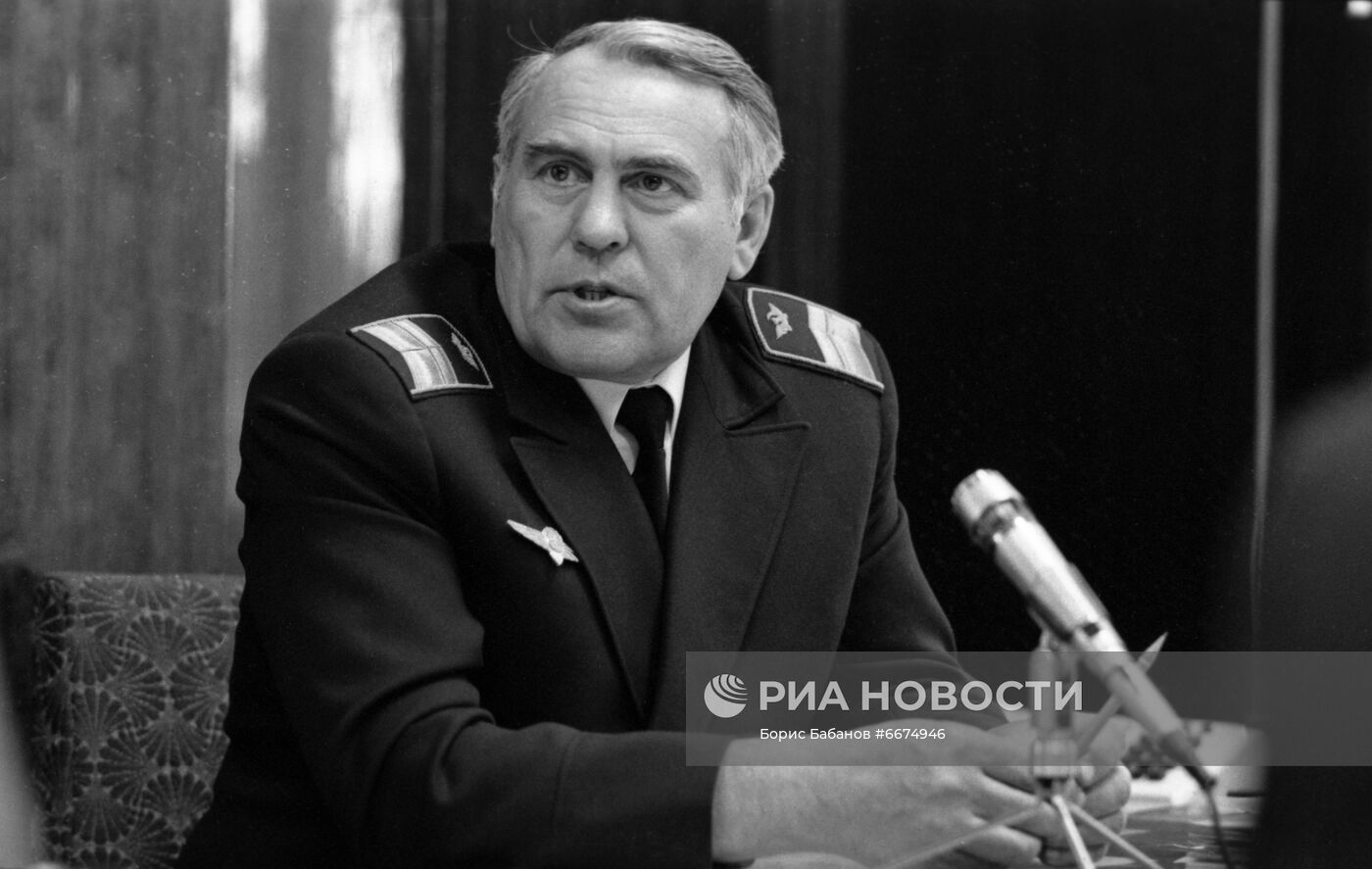 Возобновление регулярного авиасообщения между СССР и США