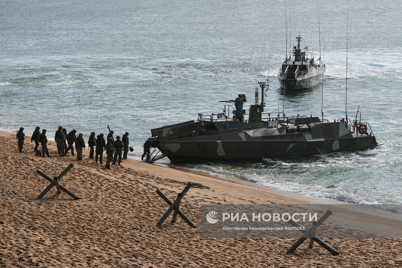 Учения Черноморского флота в Крыму