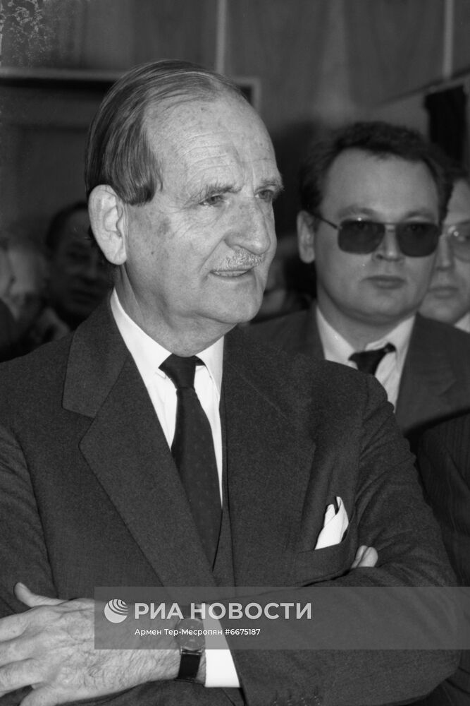 Открытие выставочного сервисного центра копировального оборудования в Москве