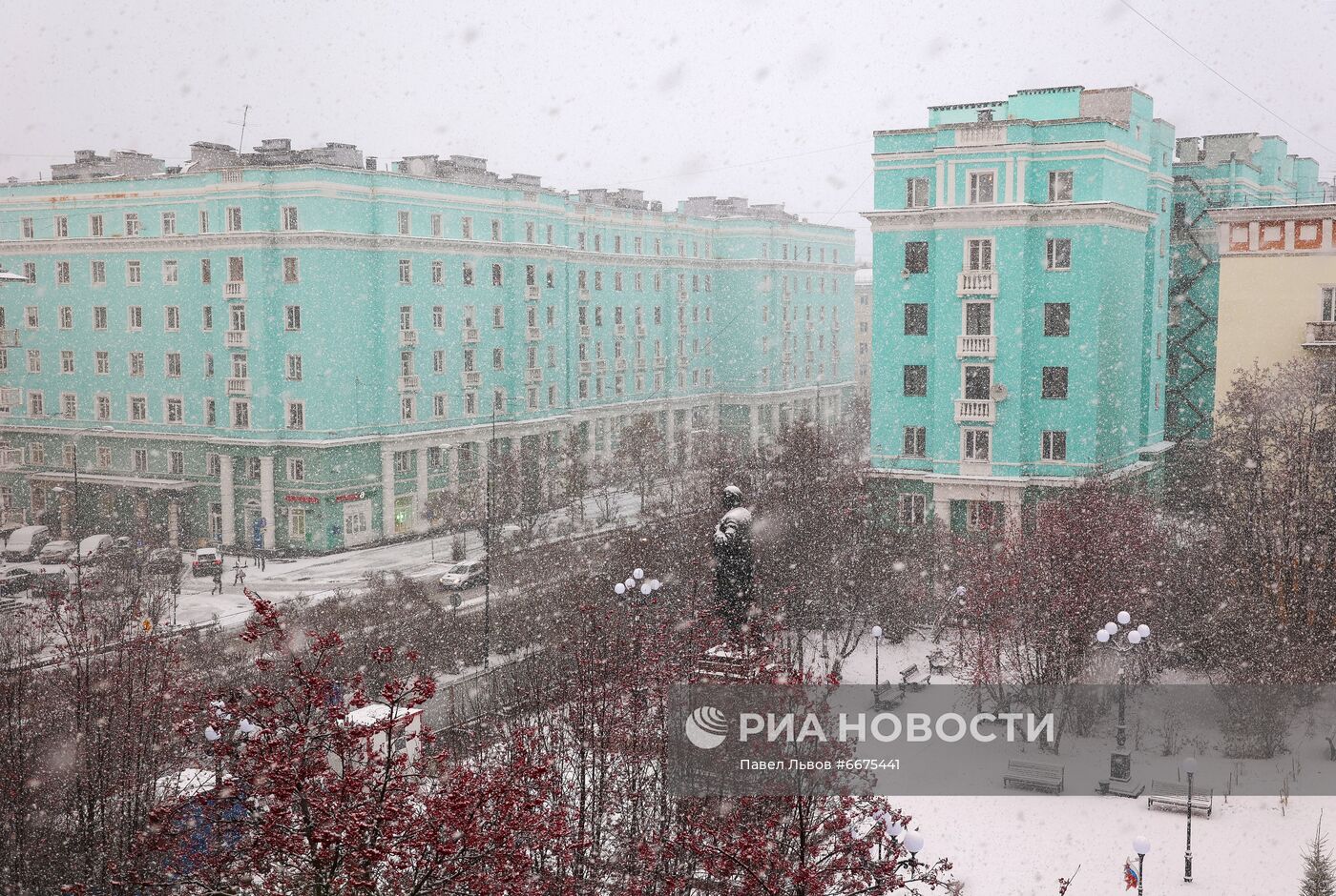 Первый снег в Мурманске