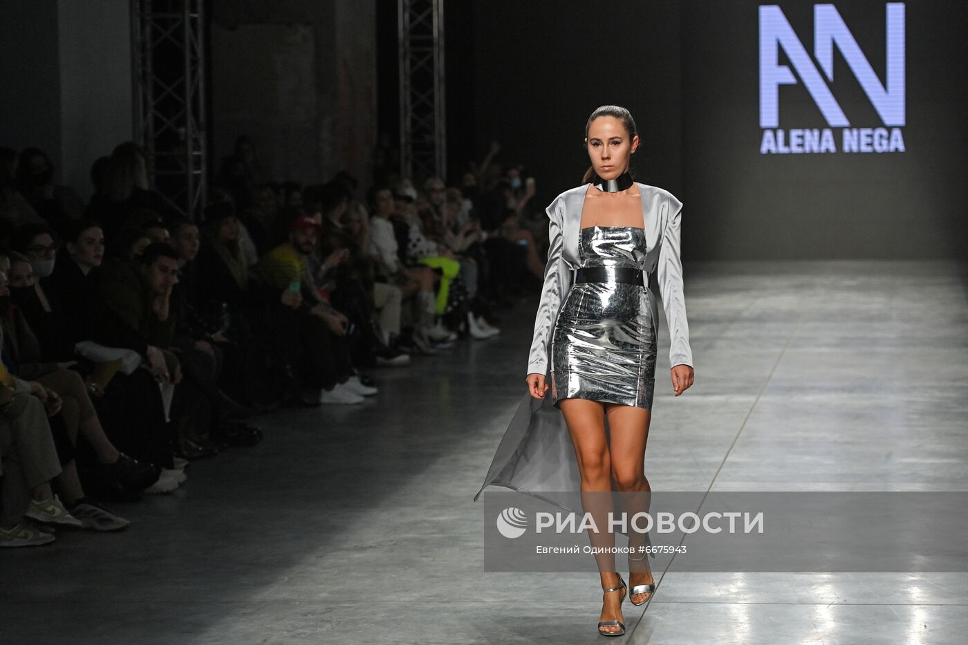 Mercedes-Benz Fashion Week Russia. День первый 