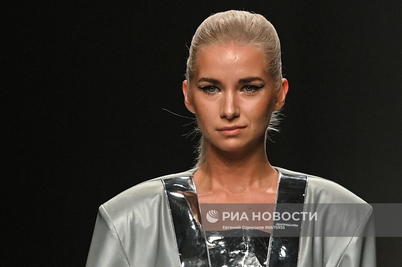 Mercedes-Benz Fashion Week Russia. День первый 