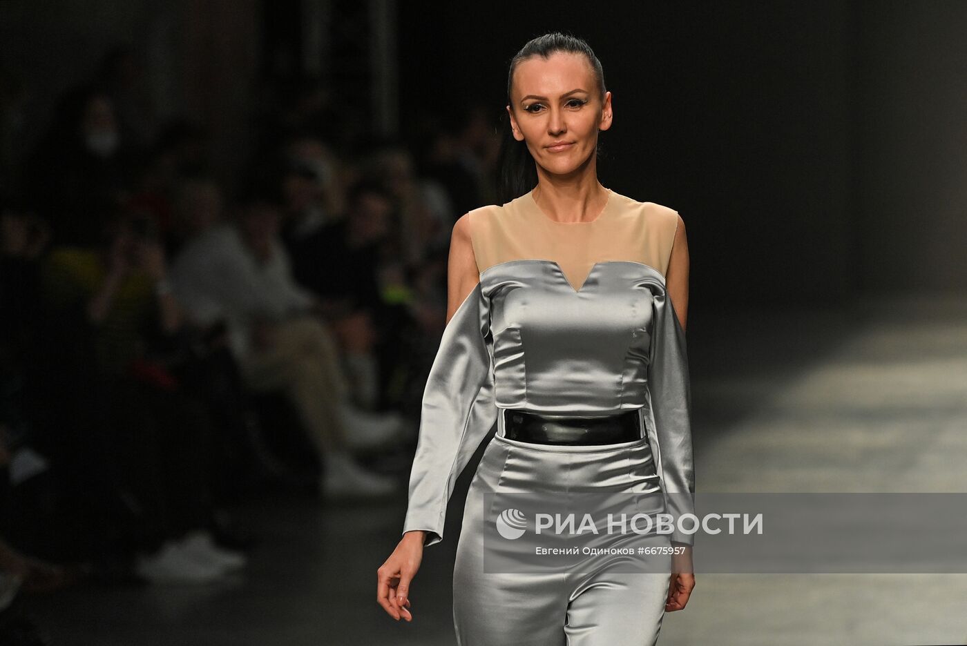 Mercedes-Benz Fashion Week Russia. День первый 