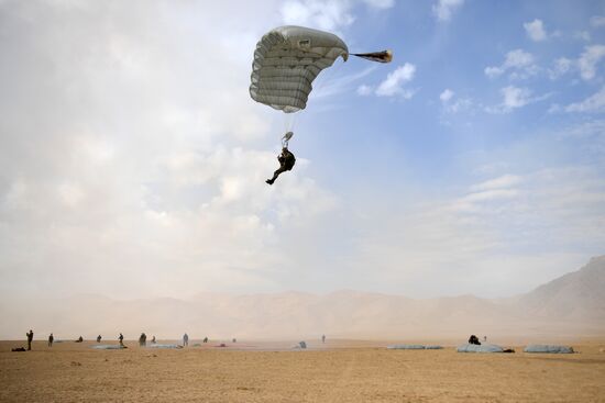 Учения сил ОДКБ в Таджикистане