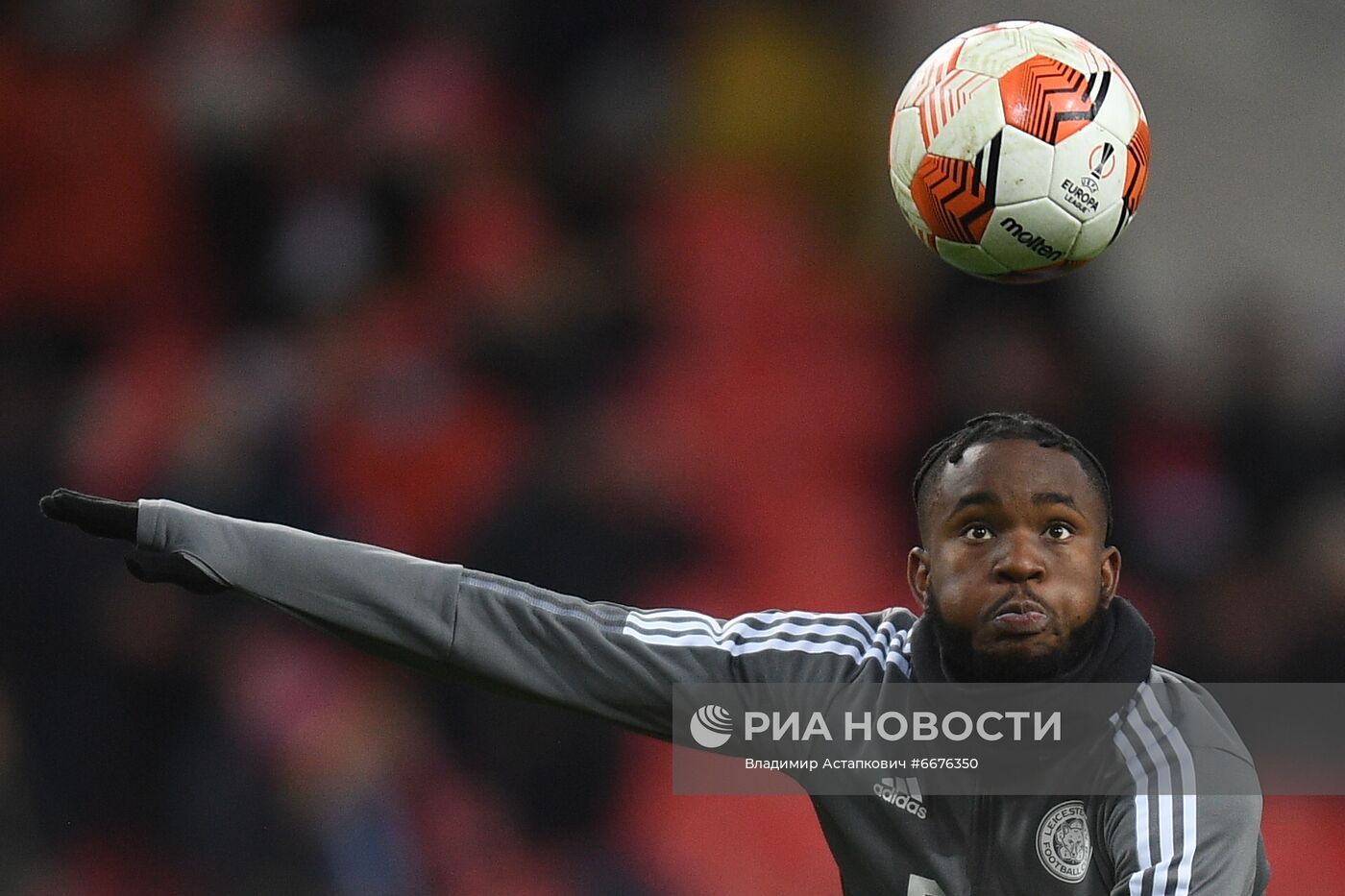 Футбол. Лига Европы. Матч "Спартак" - "Лестер"