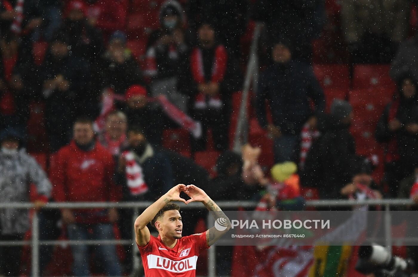 Футбол. Лига Европы. Матч "Спартак" - "Лестер"