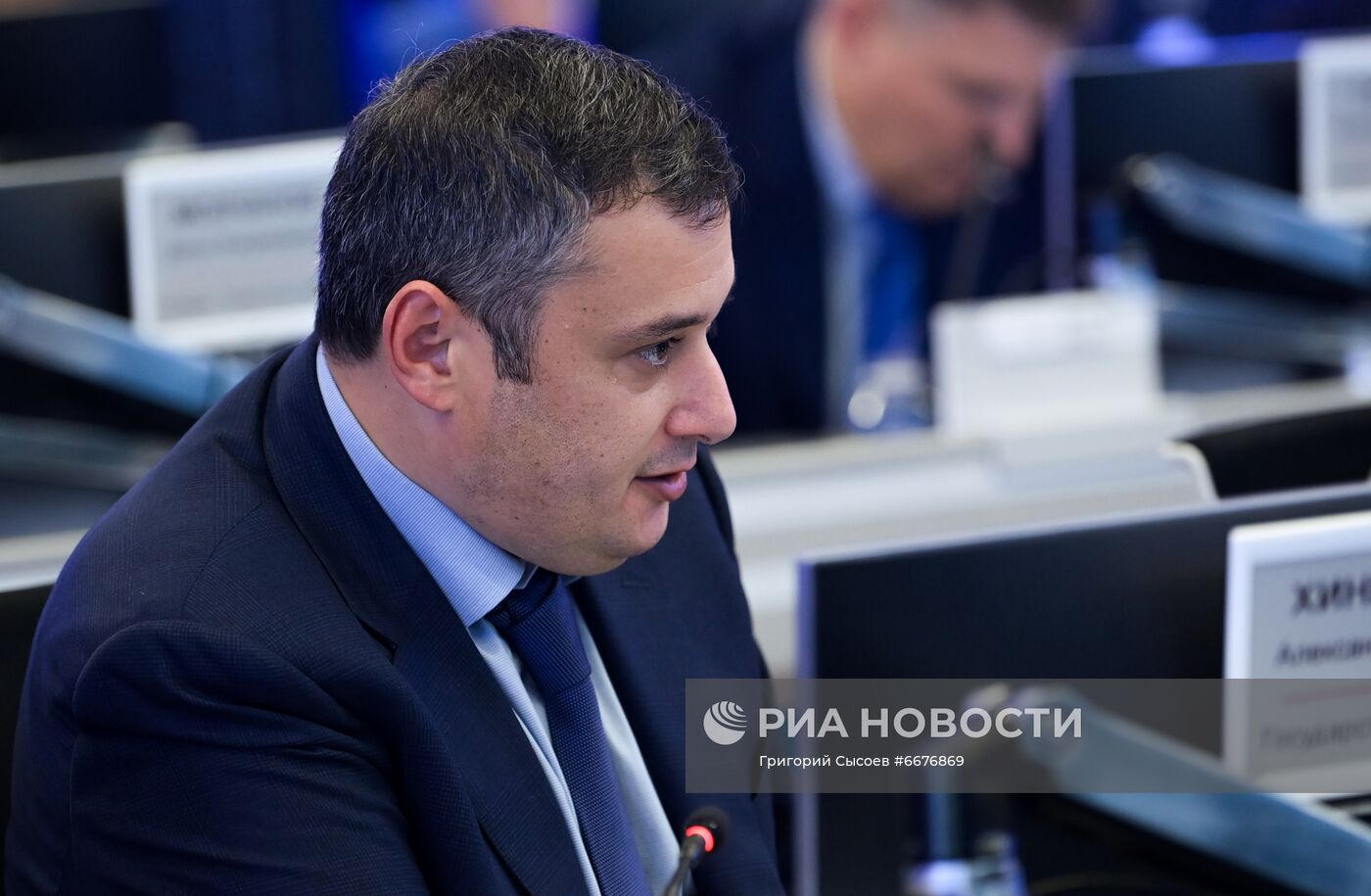 Рабочая встреча зампреда правительства РФ Д. Чернышенко с руководителями профильных комитетов Госдумы