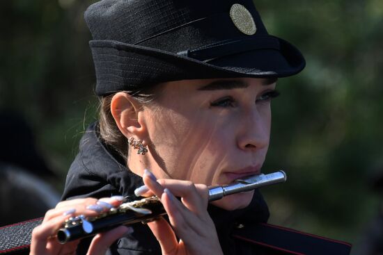 Памятный митинг в 40-ю годовщину со дня гибели подводной лодки С-178