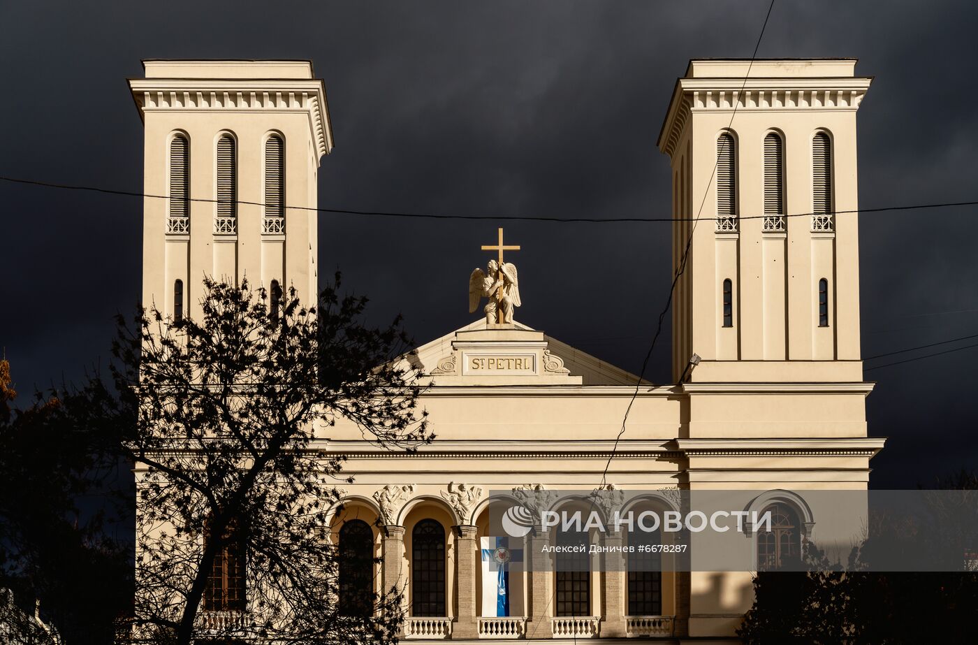 Штормовой ветер в Санкт-Петербурге