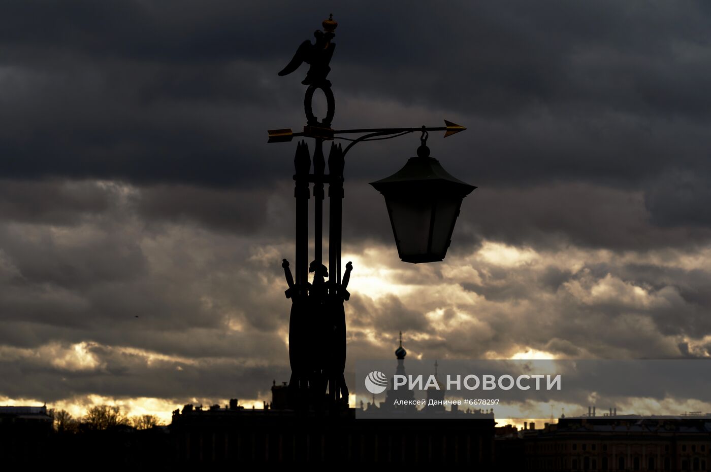 Штормовой ветер в Санкт-Петербурге