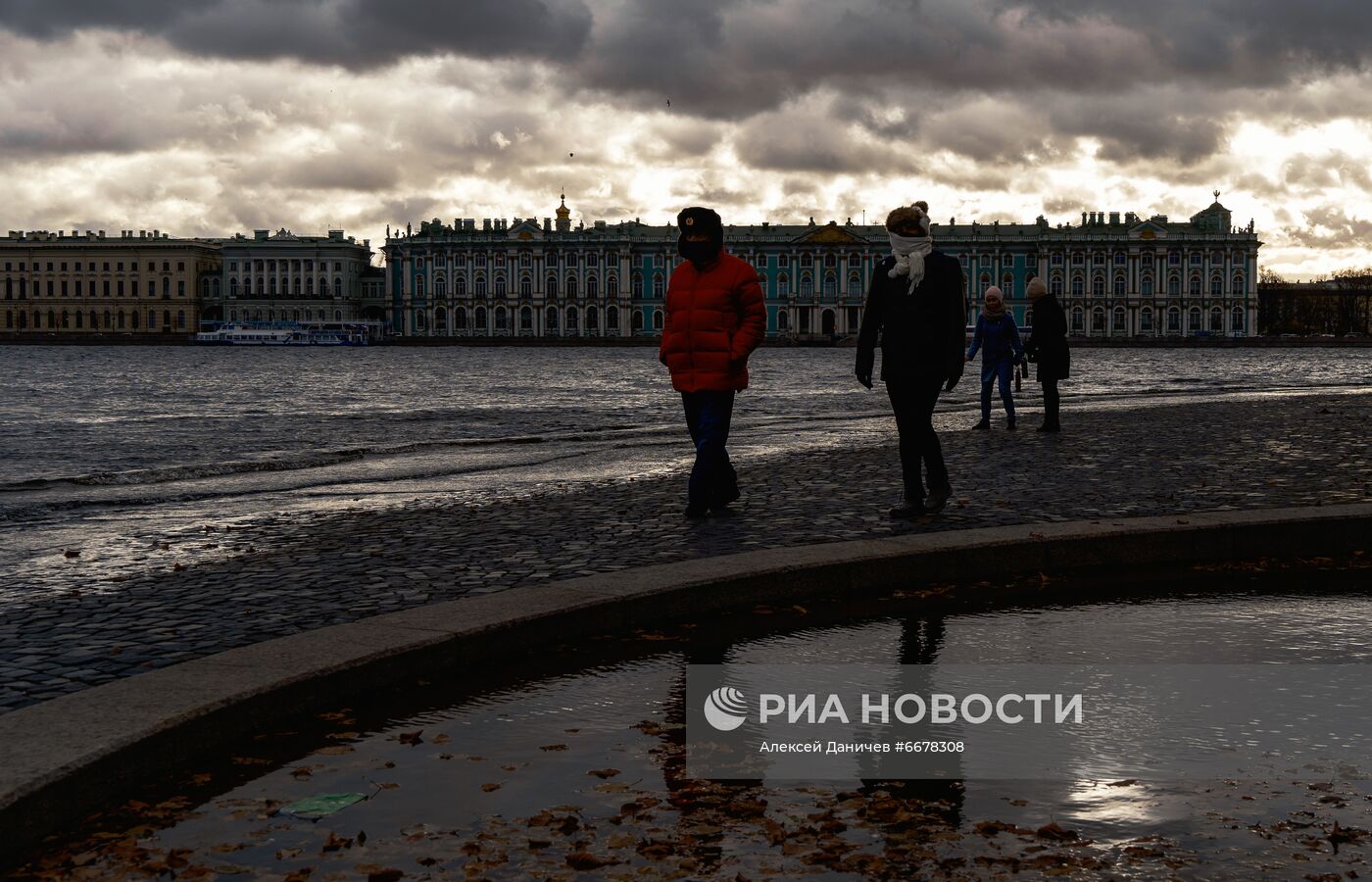 Штормовой ветер в Санкт-Петербурге