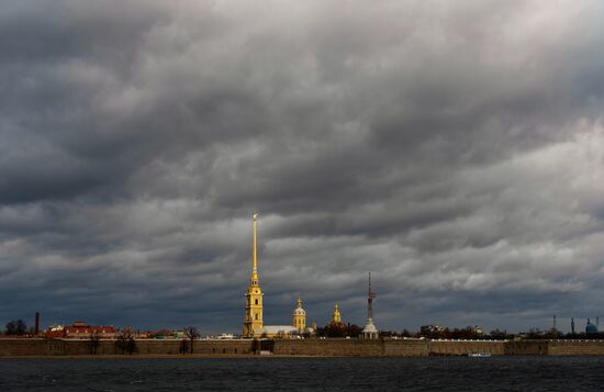 Штормовой ветер в Санкт-Петербурге