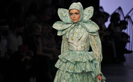 Mercedes-Benz Fashion Week Russia. День четвертый