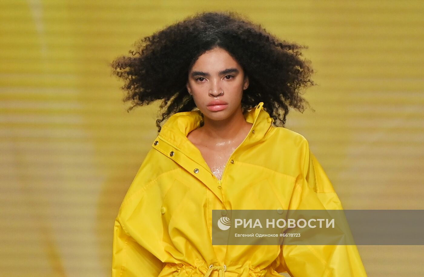 Mercedes-Benz Fashion Week Russia. День четвертый