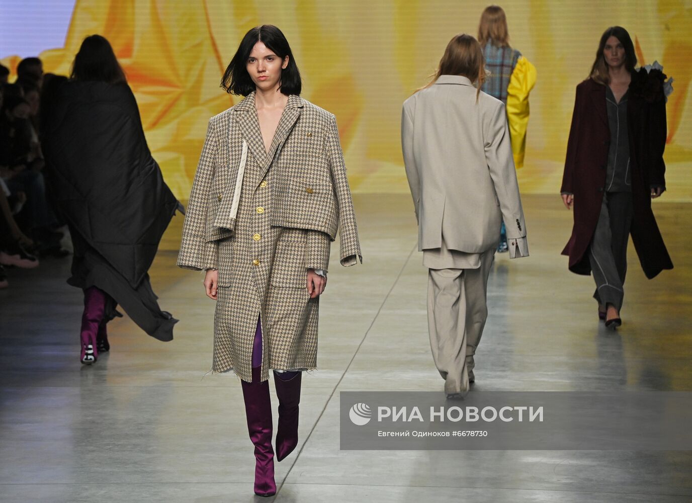 Mercedes-Benz Fashion Week Russia. День четвертый