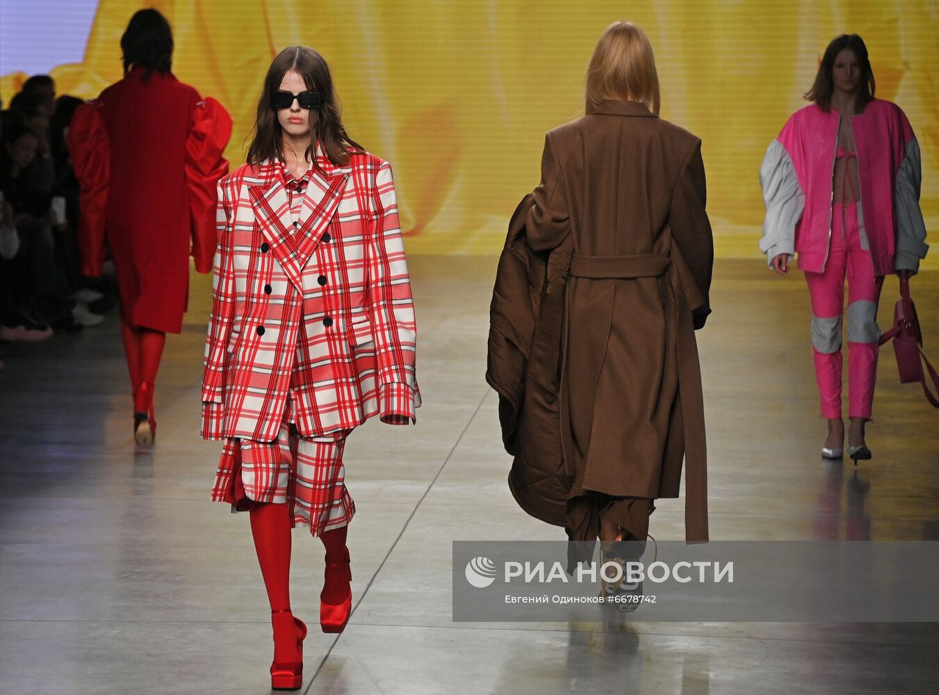 Mercedes-Benz Fashion Week Russia. День четвертый