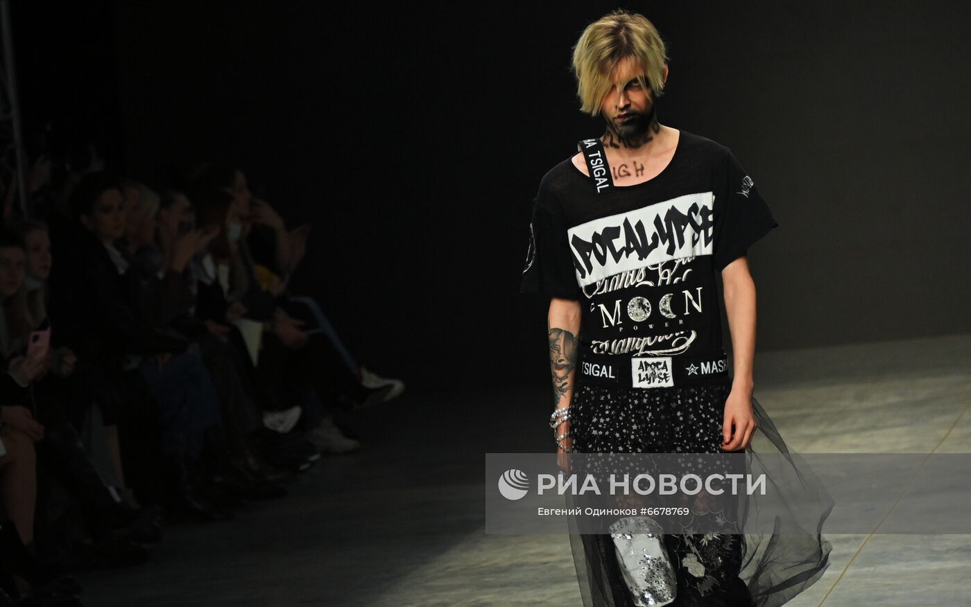 Mercedes-Benz Fashion Week Russia. День четвертый