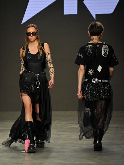 Mercedes-Benz Fashion Week Russia. День четвертый