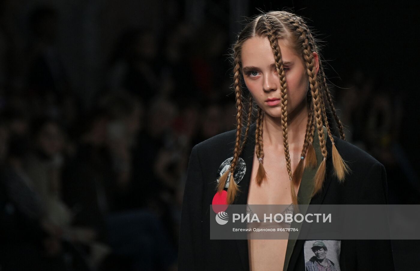 Mercedes-Benz Fashion Week Russia. День четвертый