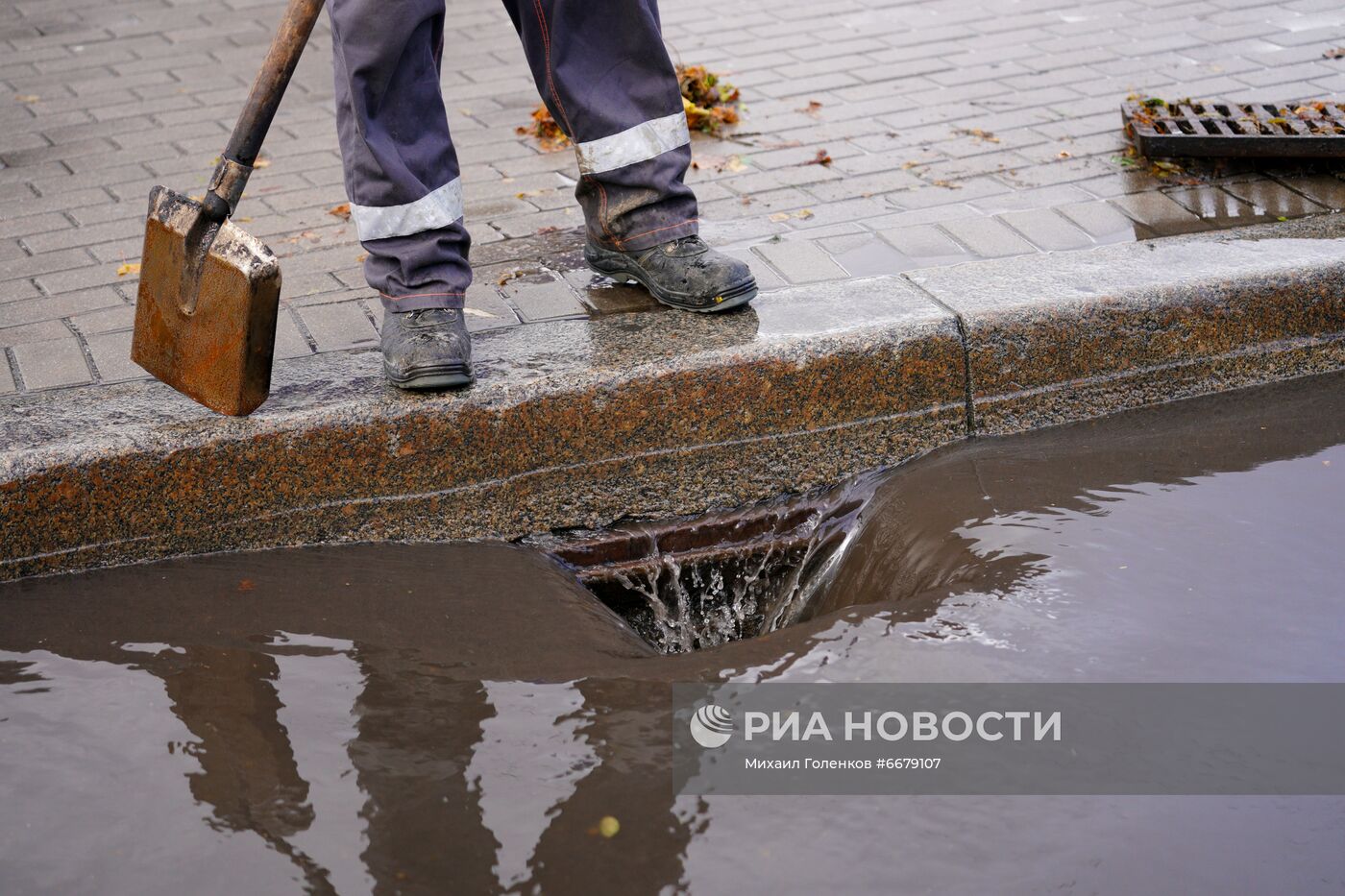 Последствия шторма в Калининграде