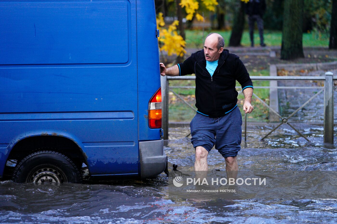 Последствия шторма в Калининграде