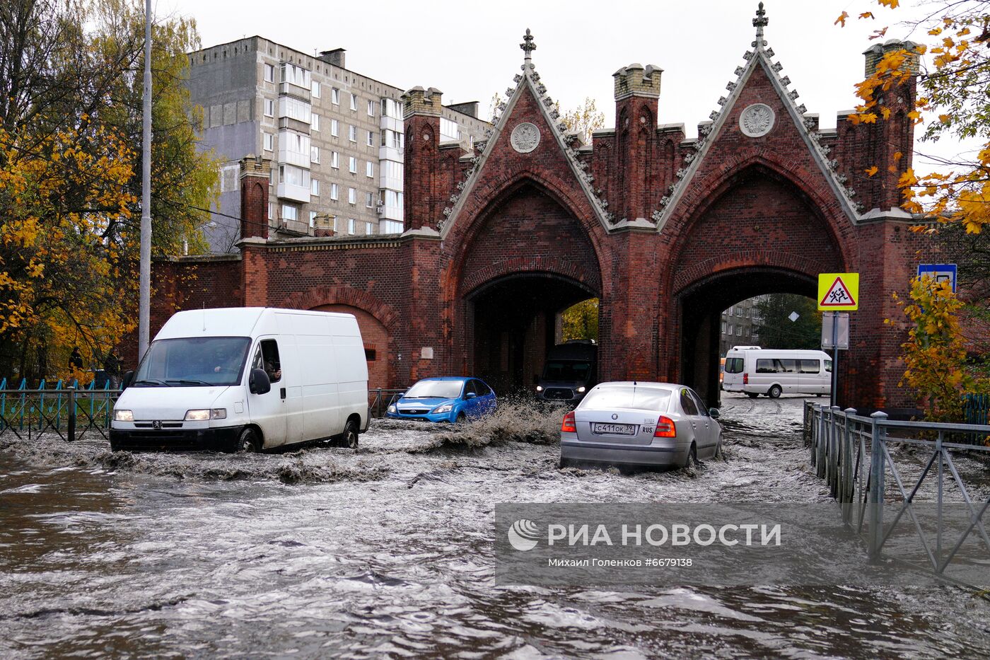 Последствия шторма в Калининграде