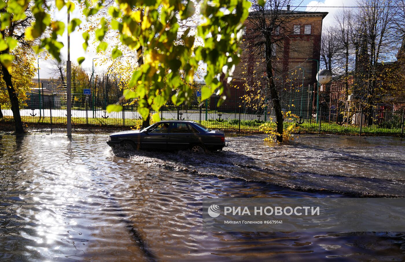 Последствия шторма в Калининграде