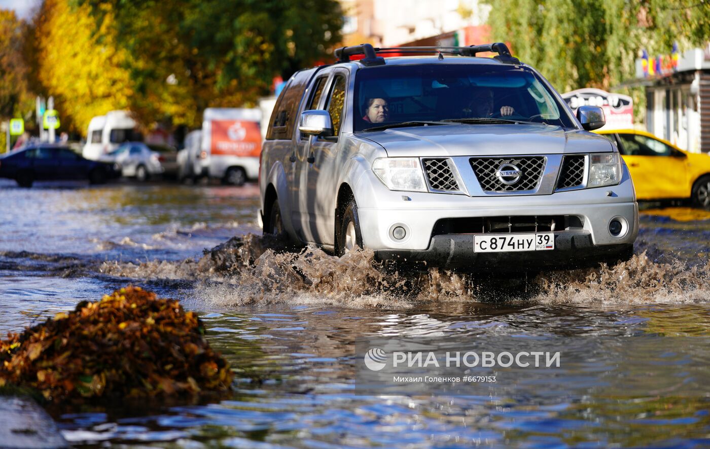 Последствия шторма в Калининграде