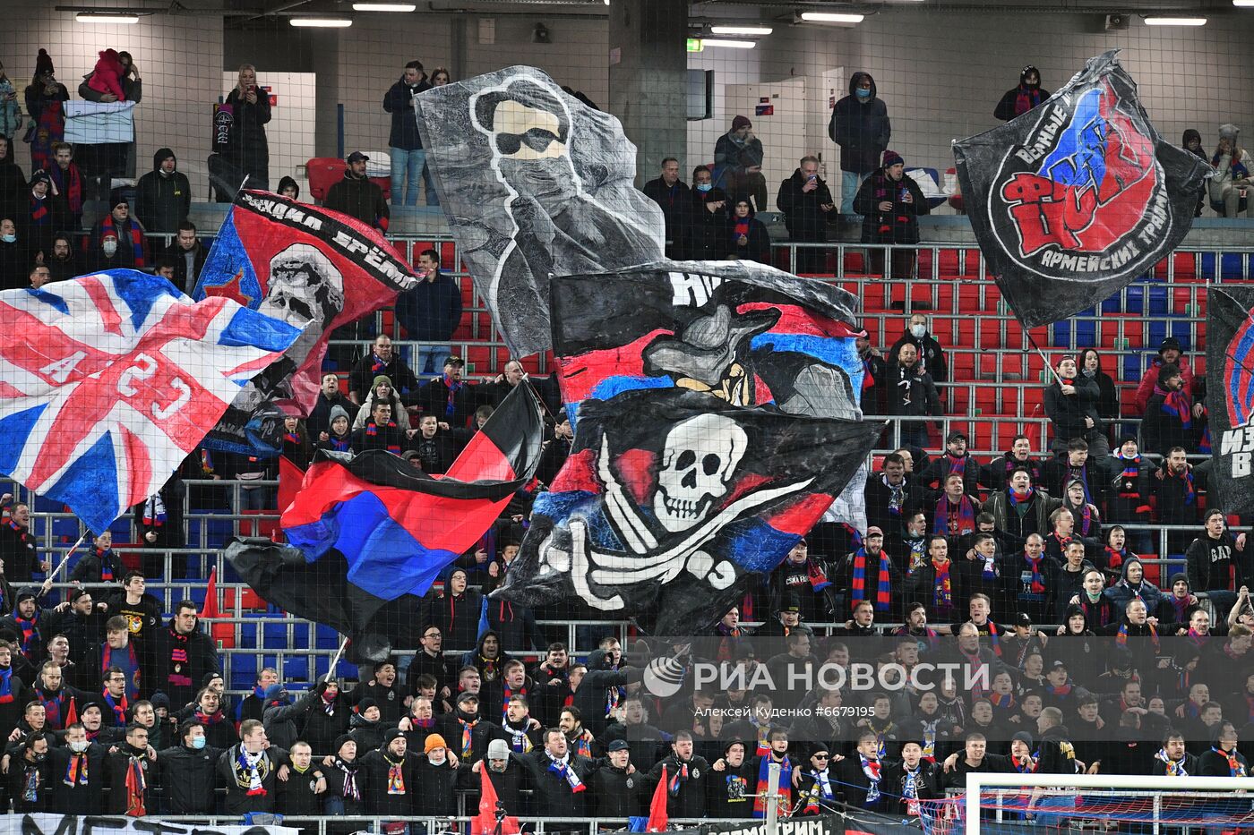 Футбол. РПЛ. Матч ЦСКА - "Крылья Советов"