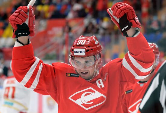 Хоккей. КХЛ. Матч "Спартак" - "Куньлунь"