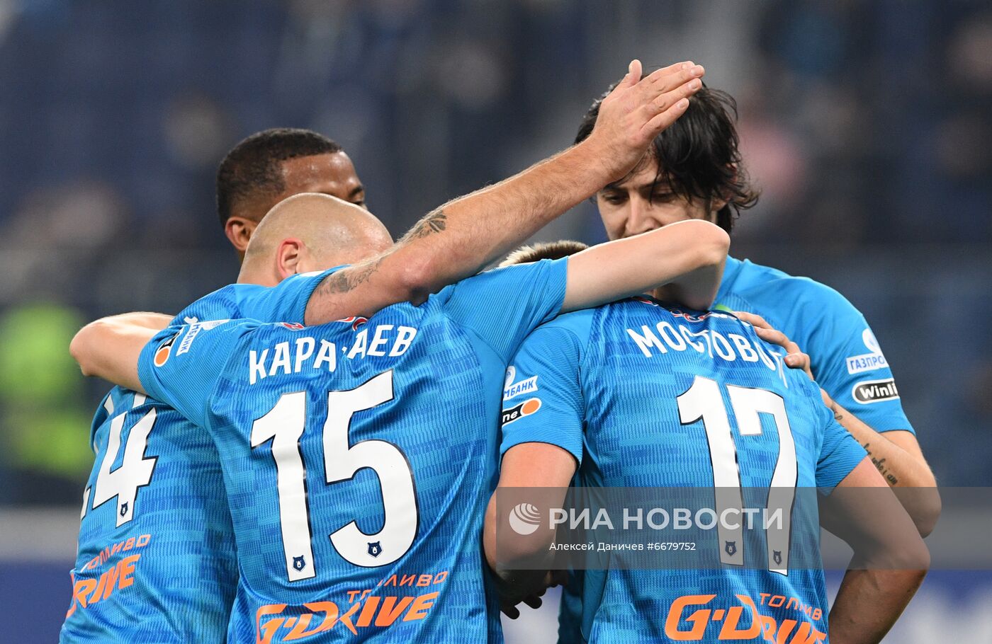 Футбол. РПЛ. Матч "Зенит" - "Спартак"