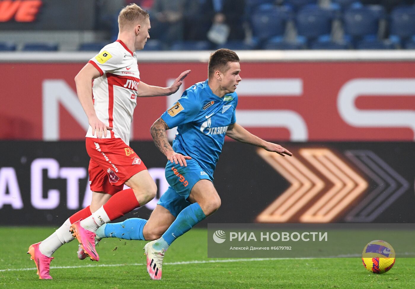 Футбол. РПЛ. Матч "Зенит" - "Спартак"