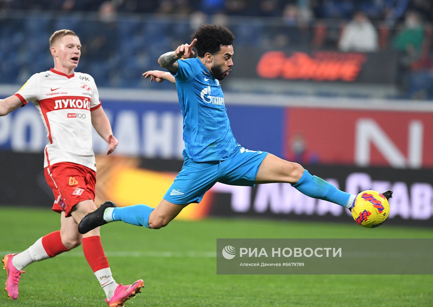 Футбол. РПЛ. Матч "Зенит" - "Спартак"