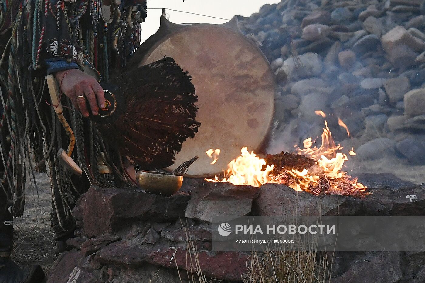 Шаманский обряд в Тыве