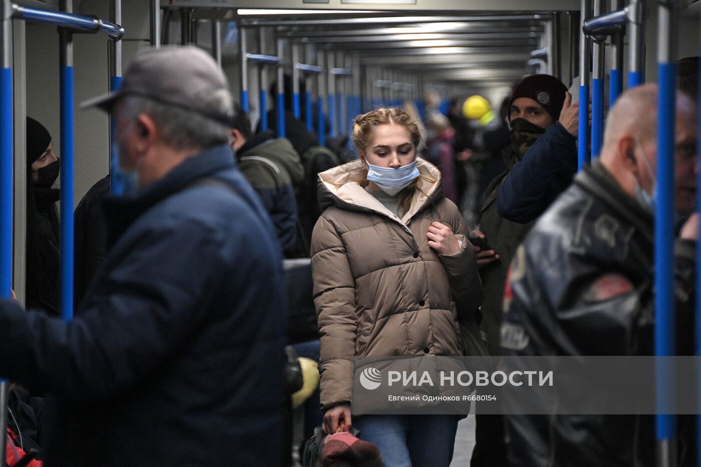 В Москве вводятся новые ограничительные меры из-за коронавируса