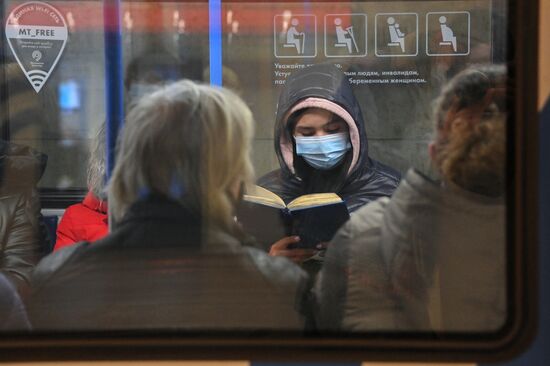 В Москве вводятся новые ограничительные меры из-за коронавируса