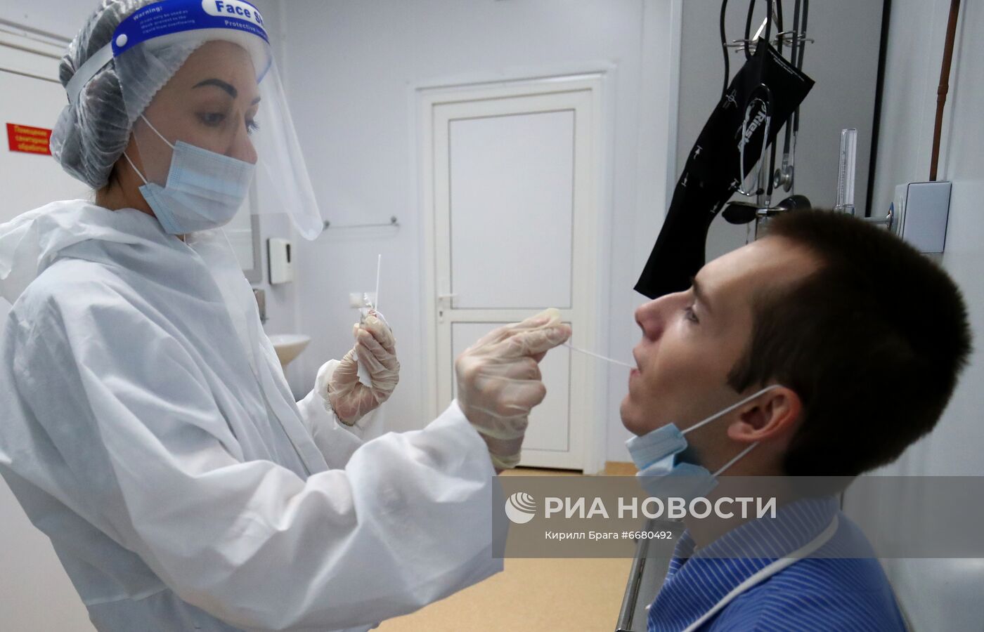 Отделение для больных коронавирусом в госпитале Минобороны РФ в Волгограде