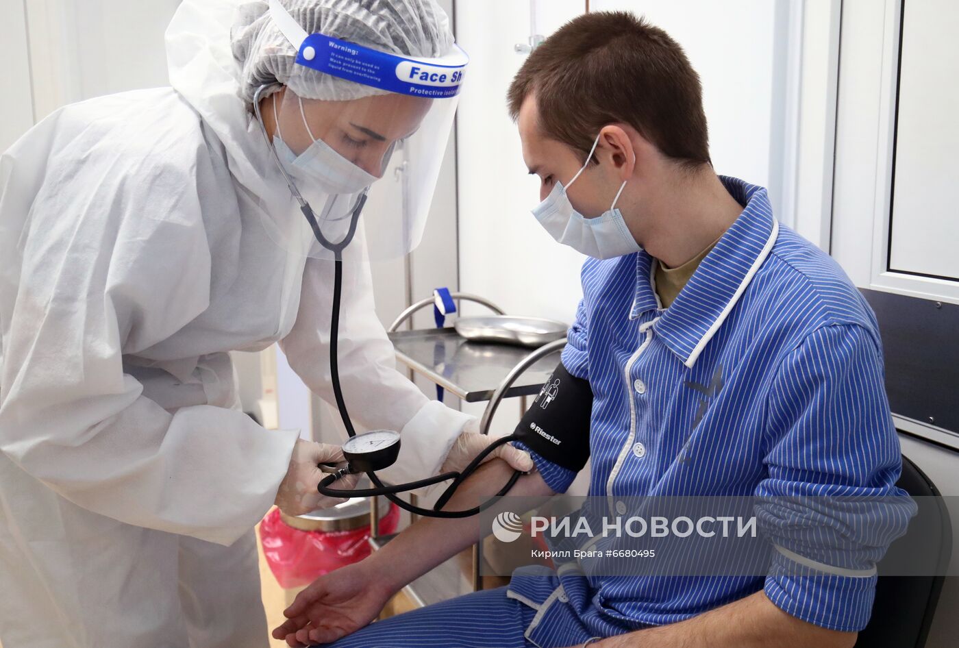 Отделение для больных коронавирусом в госпитале Минобороны РФ в Волгограде