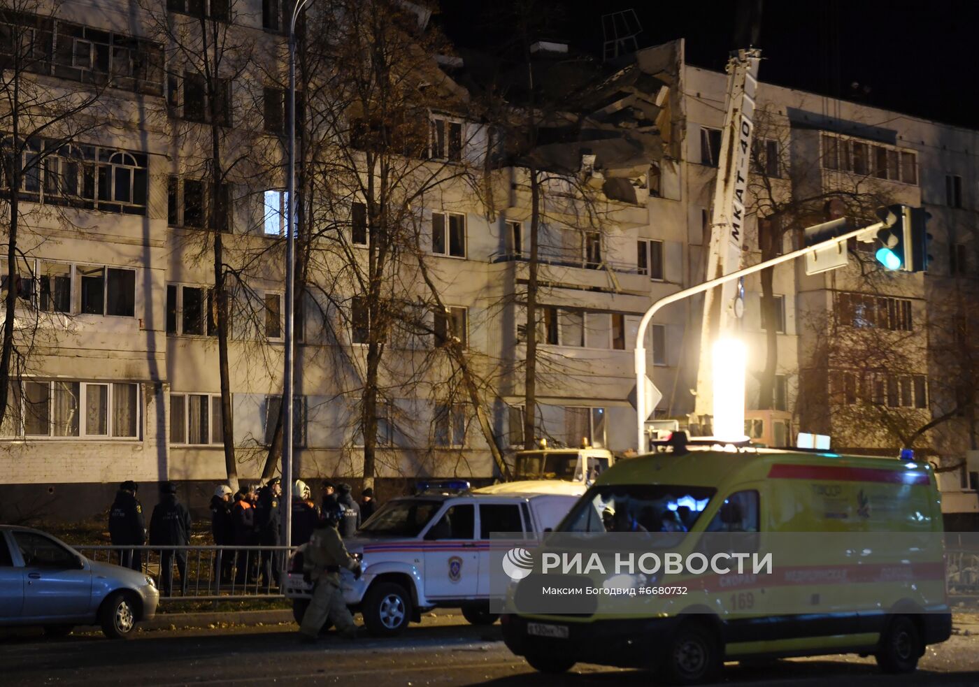 Взрыв в жилом доме в Набережных Челнах